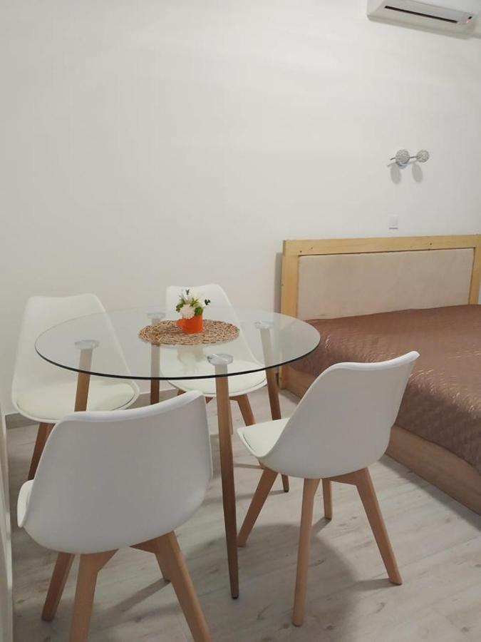 Ildiko Apartman ไฮจ์ดุสโซบอสโล ภายนอก รูปภาพ